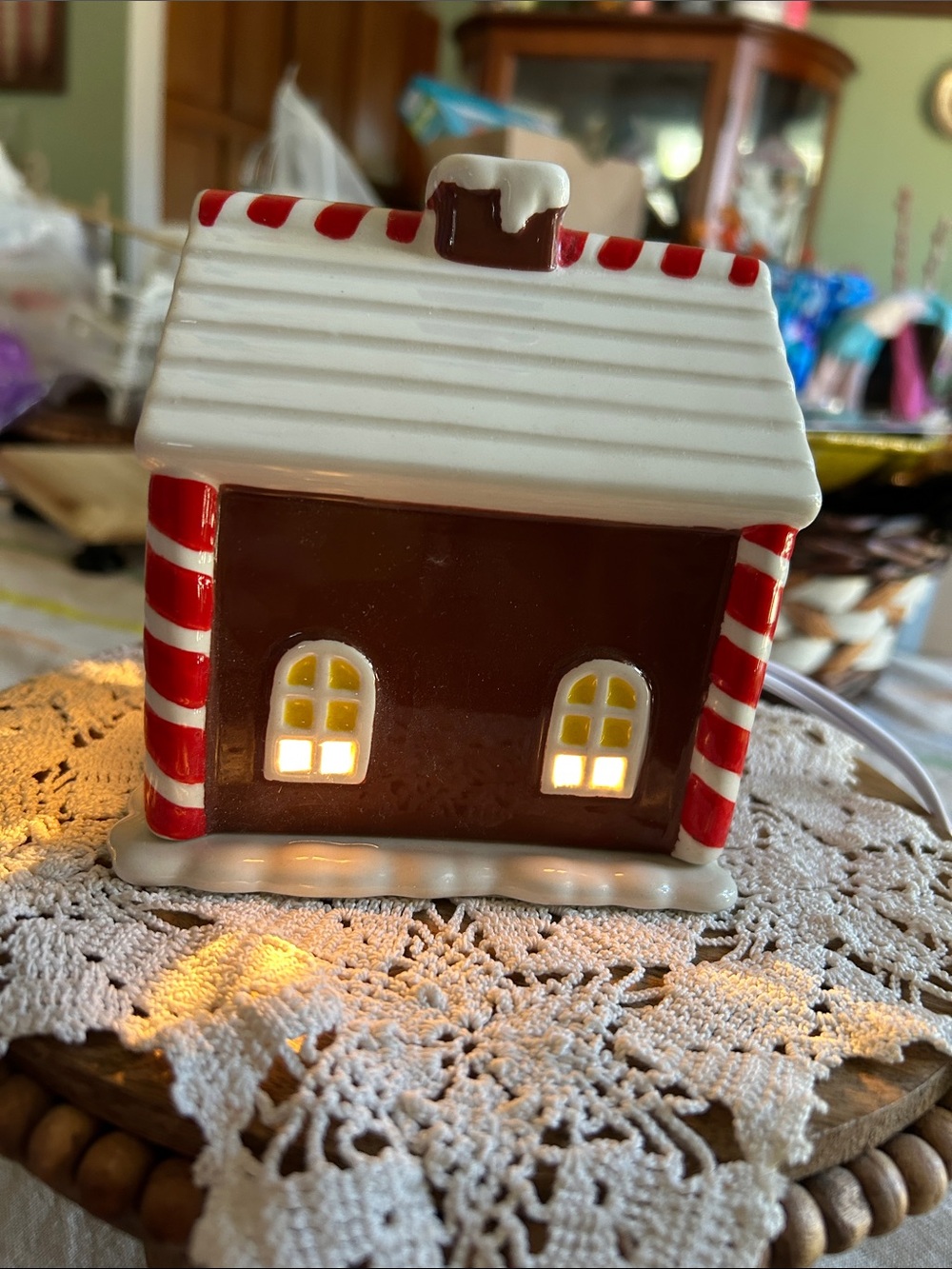 Gingerbread House Electric Wax Warmer New In Box Holidays Christmas EveryDay Use - Picture 8 of 16